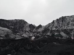 Foto {1} di {2}