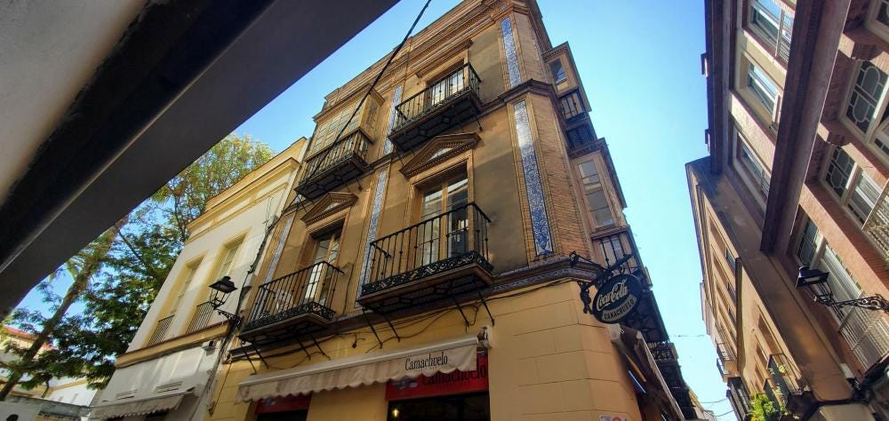 Foto 1 de 3