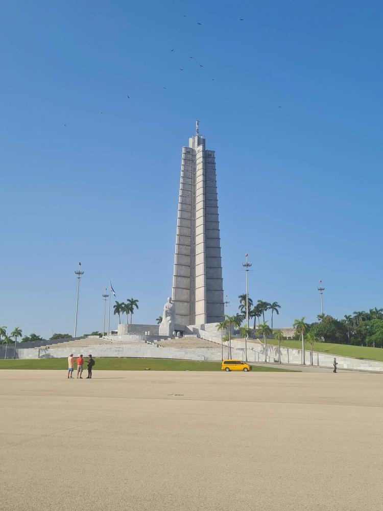 Foto 1 de 8