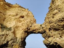 Foto {1} di {2}