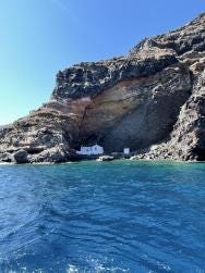Foto {1} di {2}