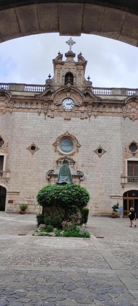 Foto 1 de 4