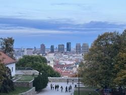 Foto {1} di {2}