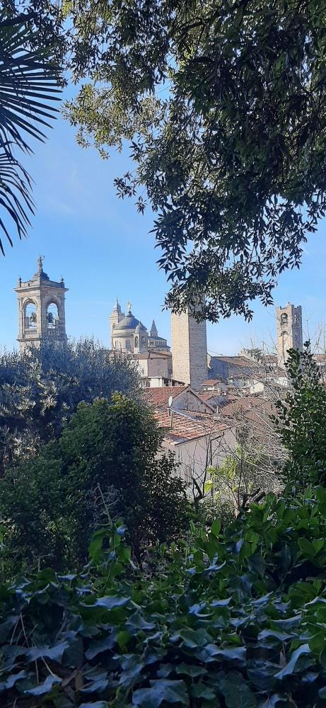 Foto 4 di 4