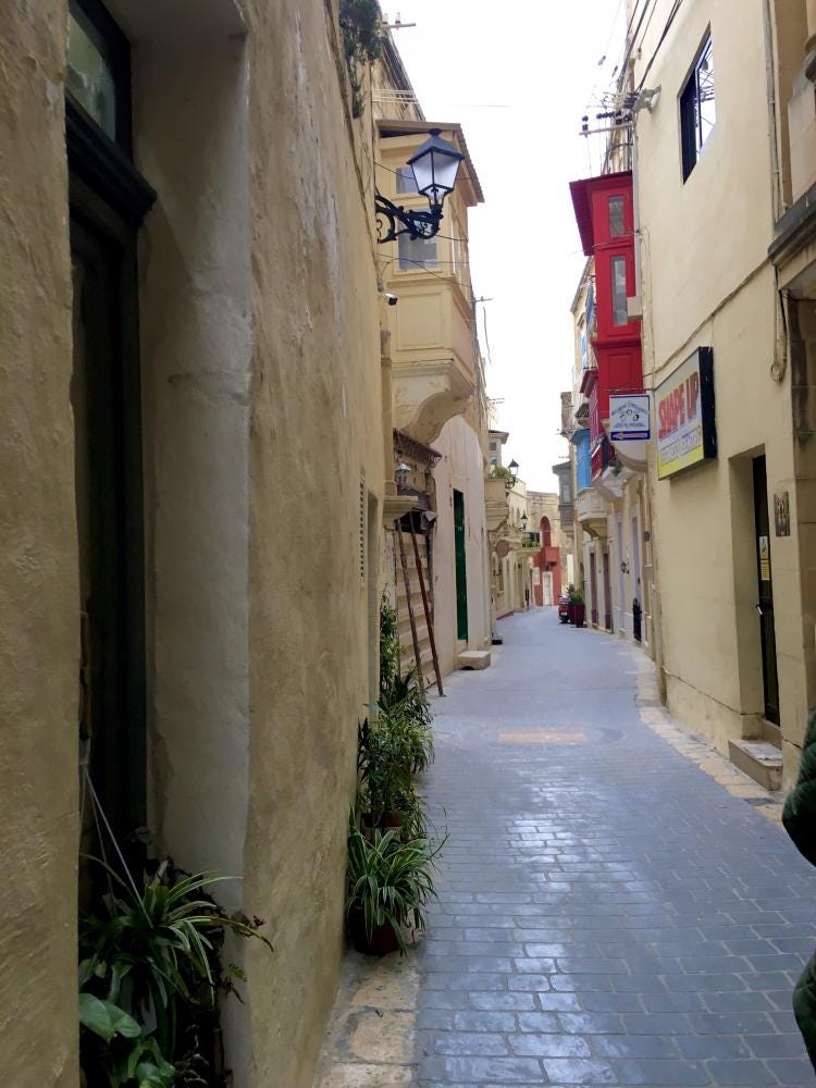 Foto 3 di 3