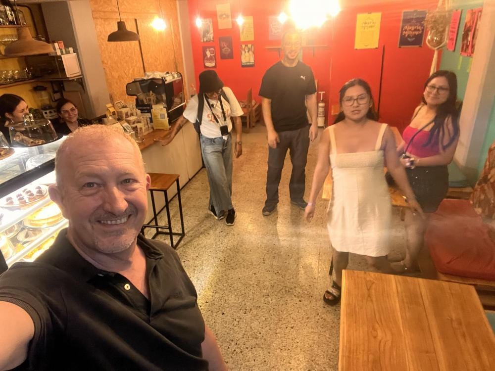 Foto 1 de 3