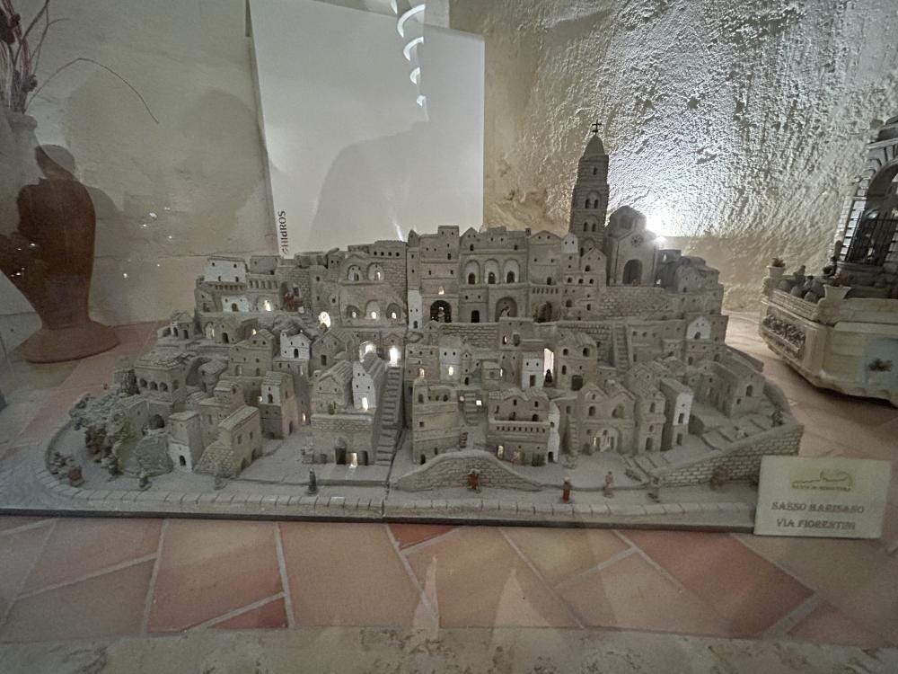 Foto 1 di 4