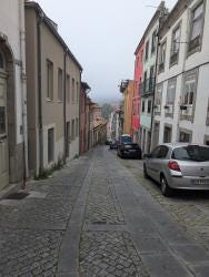 Foto {1} di {2}