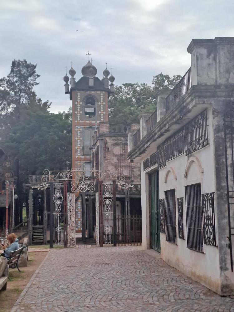 Foto 1 de 3