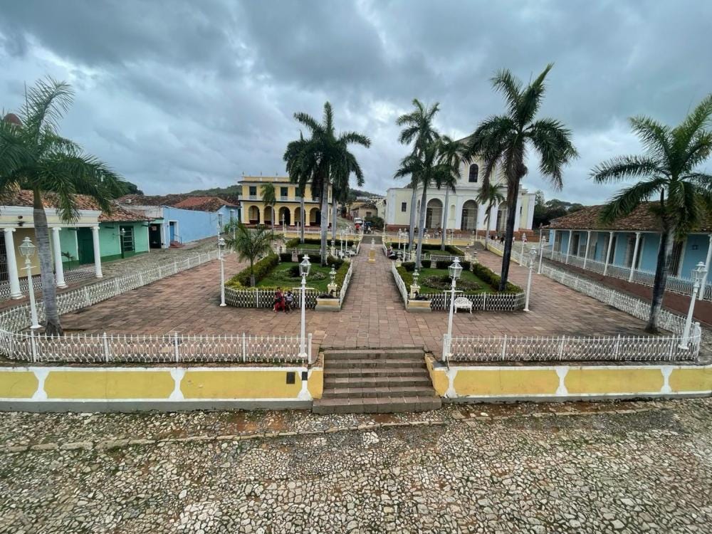 Foto 1 di 4