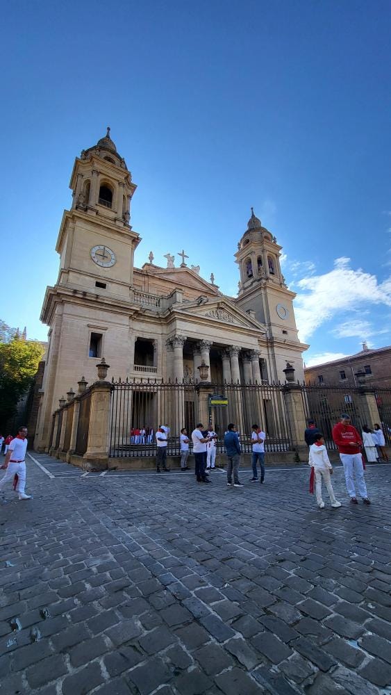 Foto 1 de 3