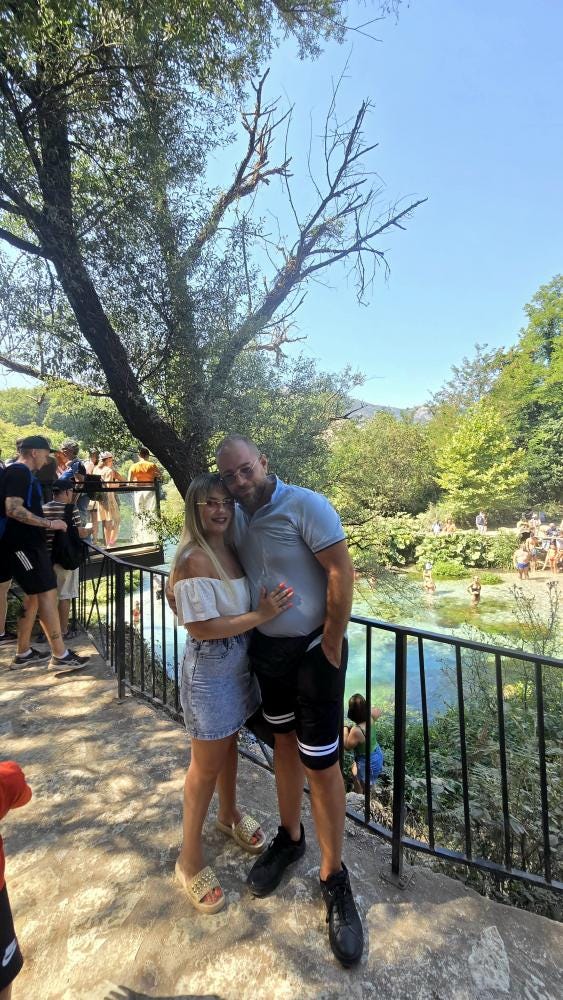 Foto 4 di 5