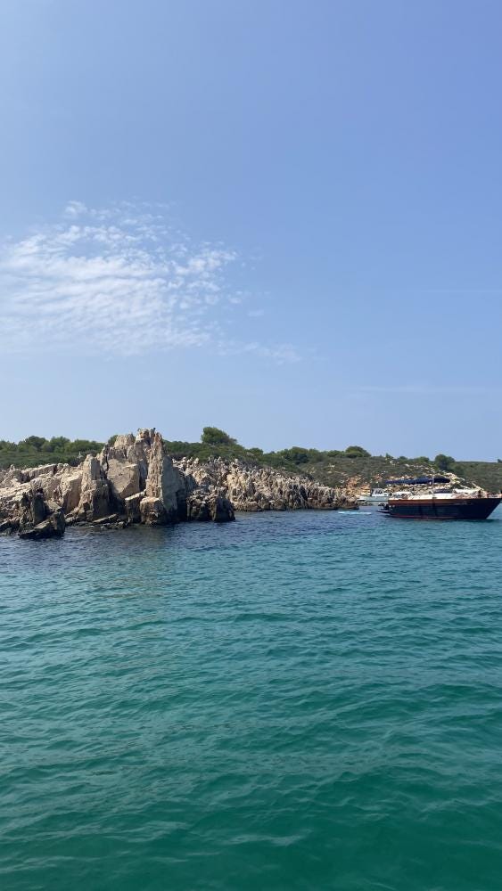 Foto 2 di 3