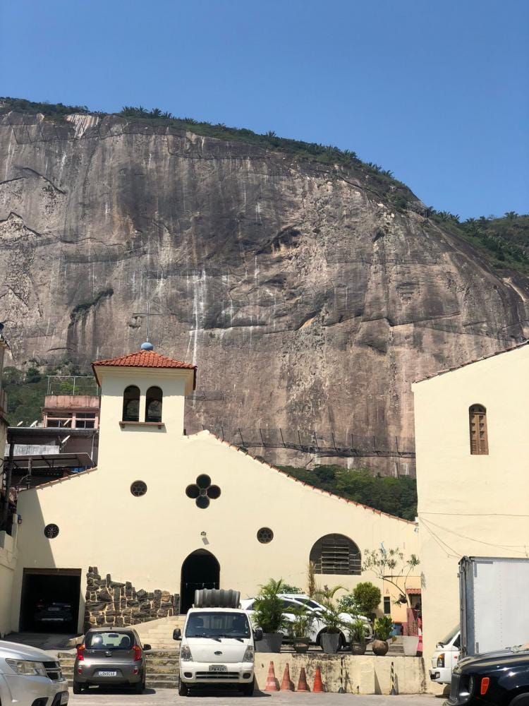 Foto 1 de 4