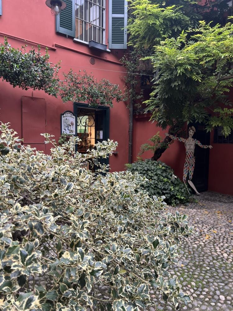 Foto 1 de 3