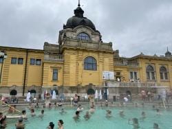Foto {1} di {2}