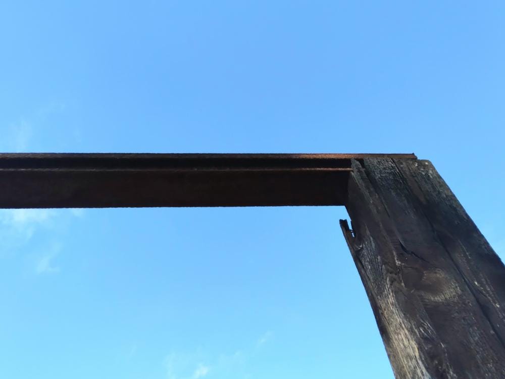 Photo 2 from 4