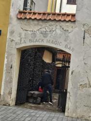 Foto {1} di {2}