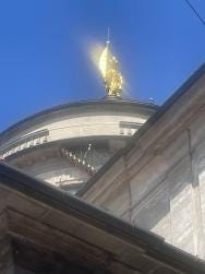 Foto {1} di {2}
