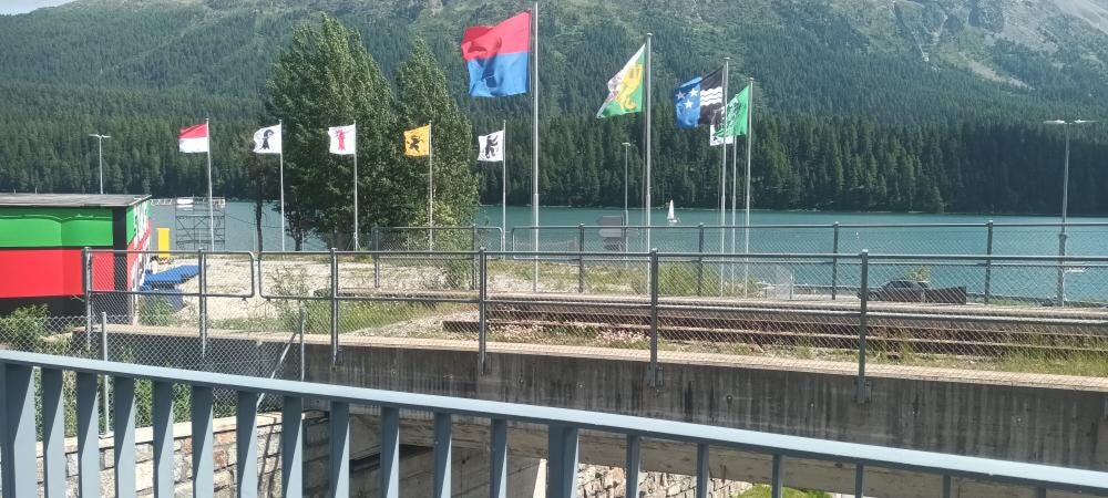 Foto 1 de 3