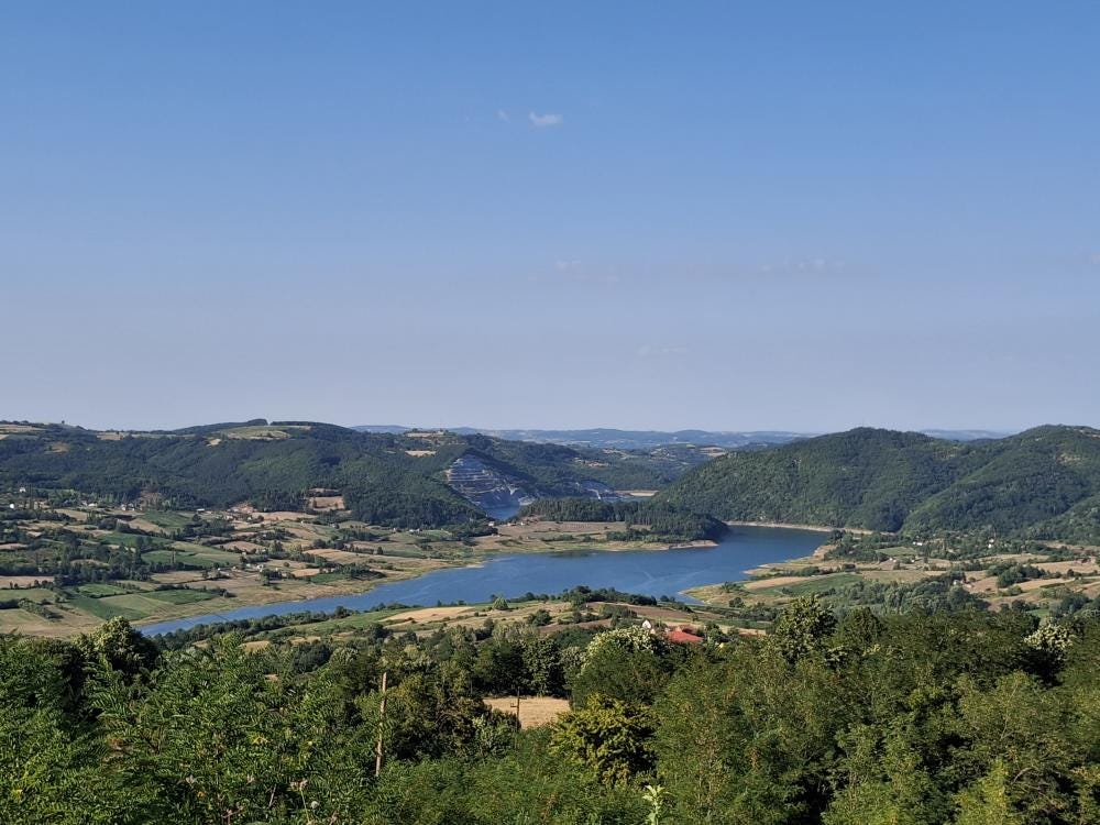 Foto 1 di 2