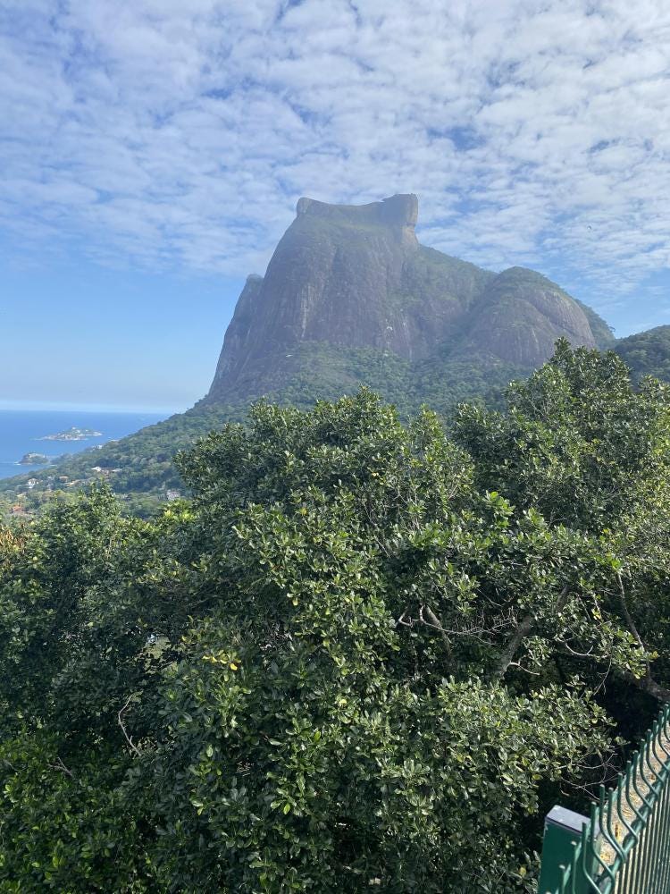 Foto 1 de 3