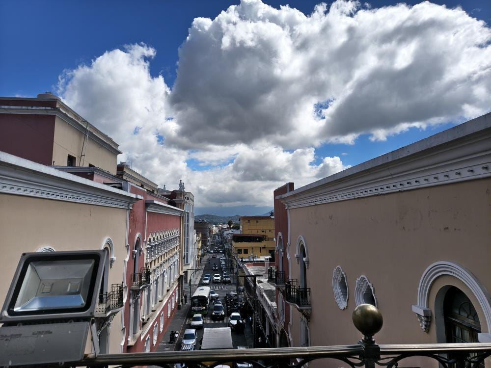 Foto 1 de 3