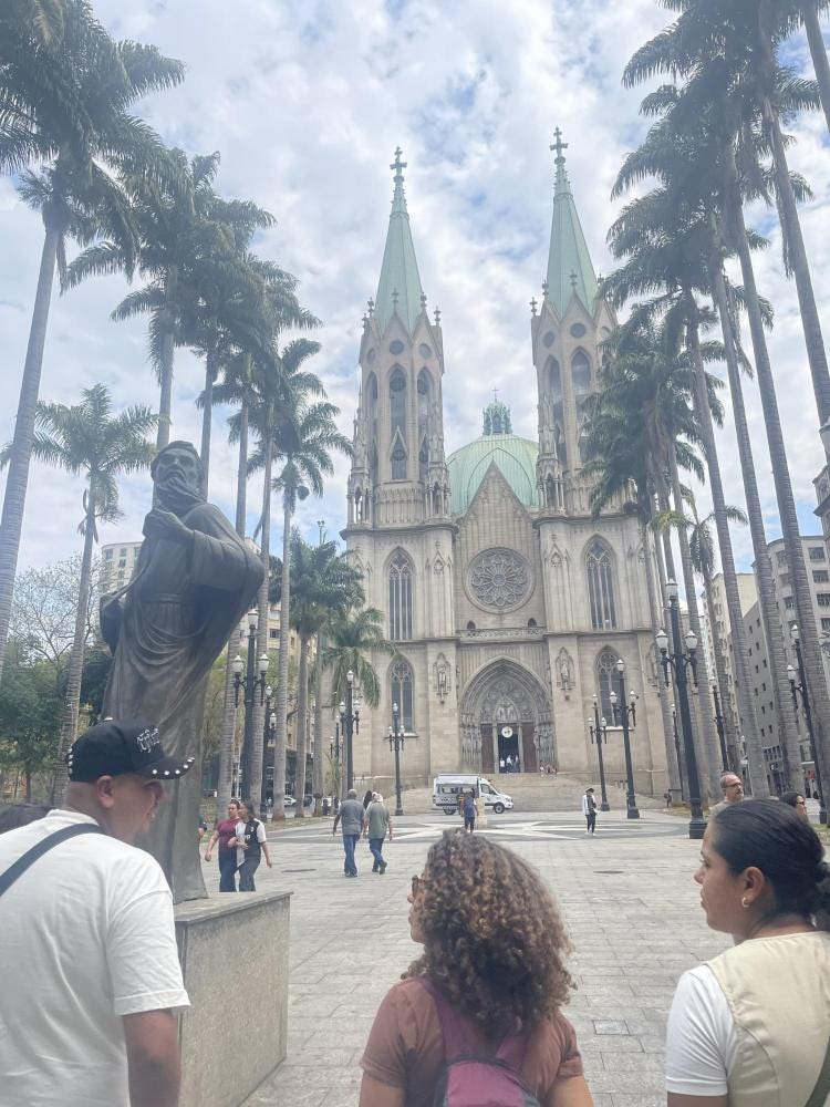 Foto 1 de 3