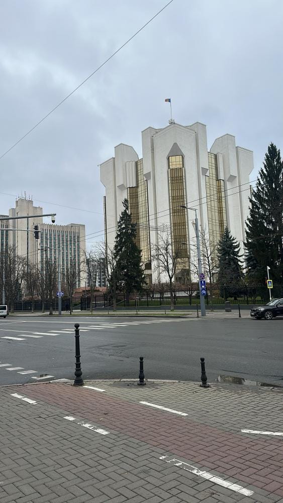Foto 2 di 3