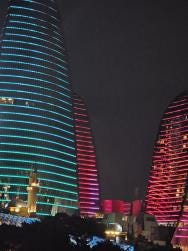 Foto {1} di {2}