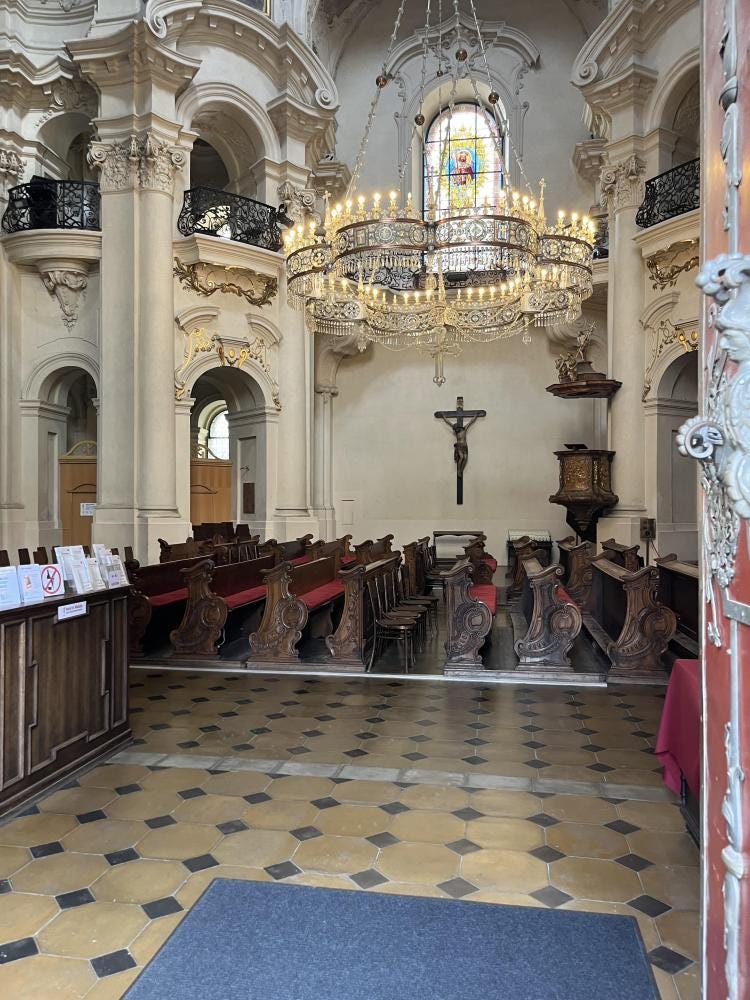 Foto 1 di 4