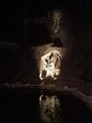 Foto {1} di {2}