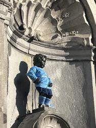 Foto {1} di {2}