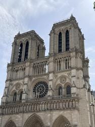 Image {1} of {2}