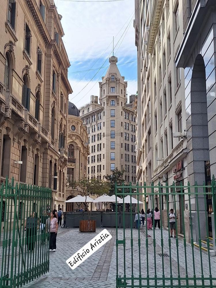 Foto 1 de 3