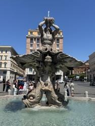 Foto {1} di {2}