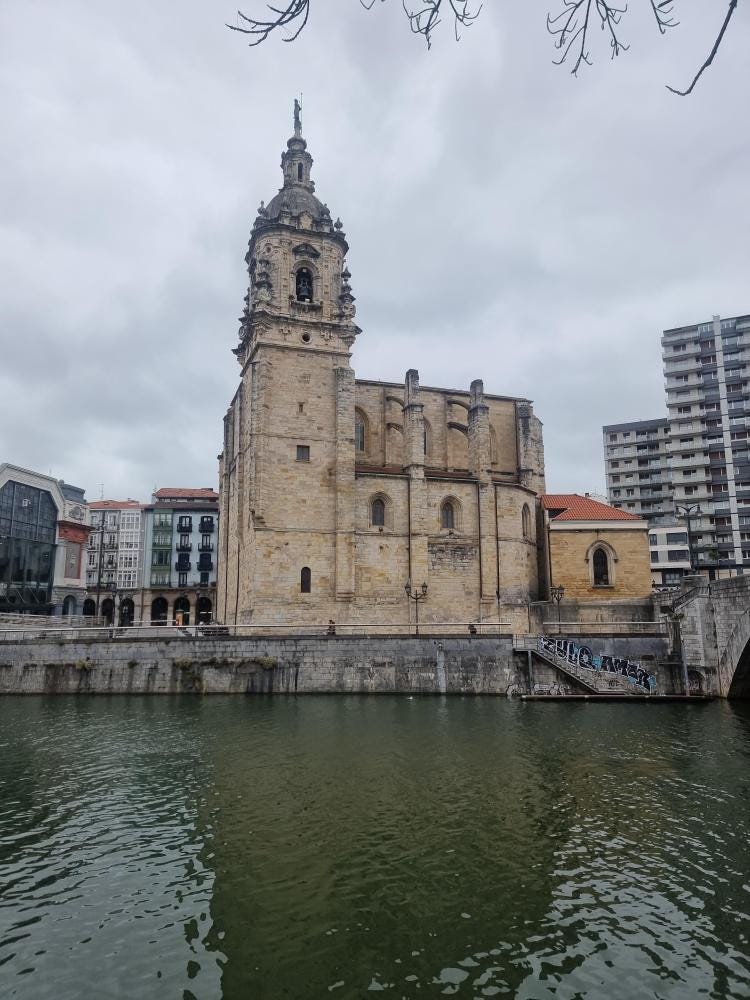 Foto 1 de 3