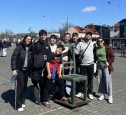 Foto {1} di {2}