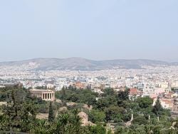 Foto {1} di {2}