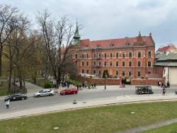 Foto {1} di {2}
