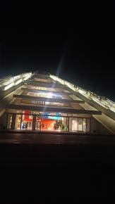 Foto {1} di {2}