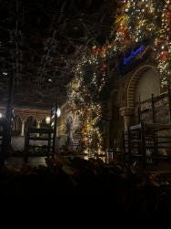 Foto {1} di {2}