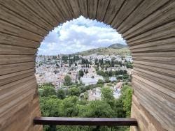 Foto {1} di {2}