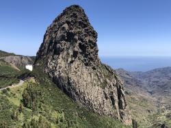 Foto 2 de 9