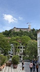 Foto 1 de 3