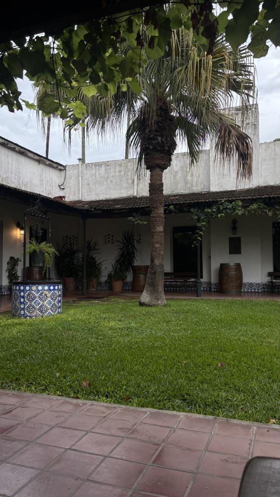 Foto 1 de 3