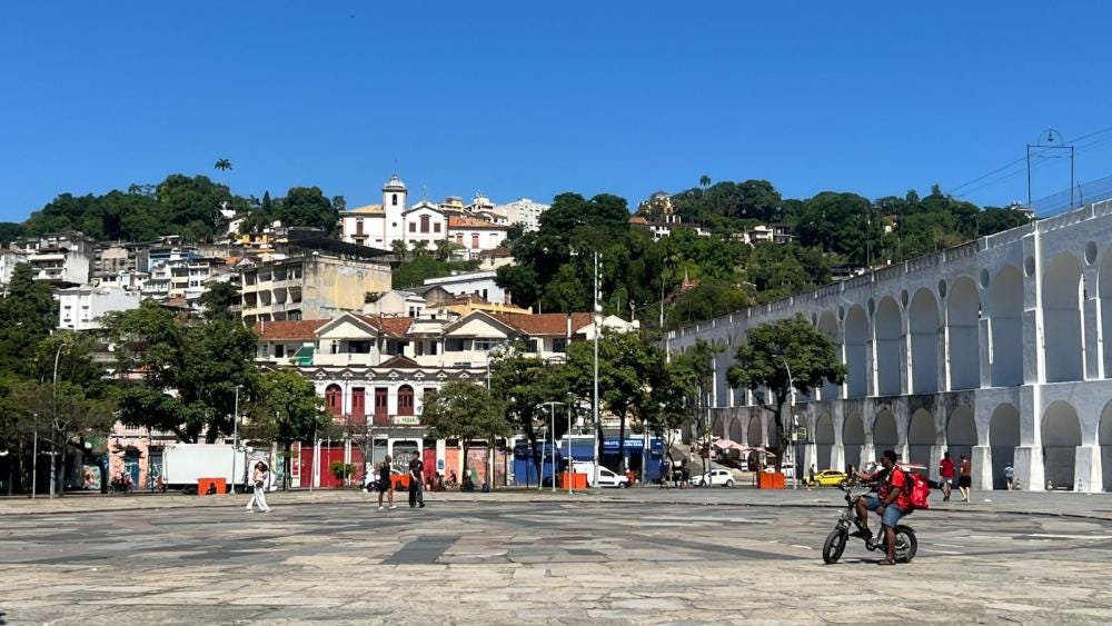 Foto 1 de 2