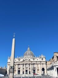 Foto {1} di {2}