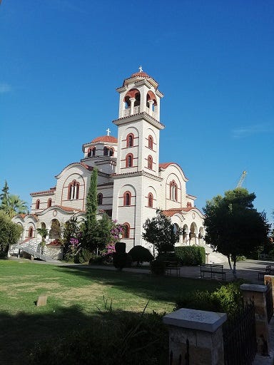 Foto 1 di 4