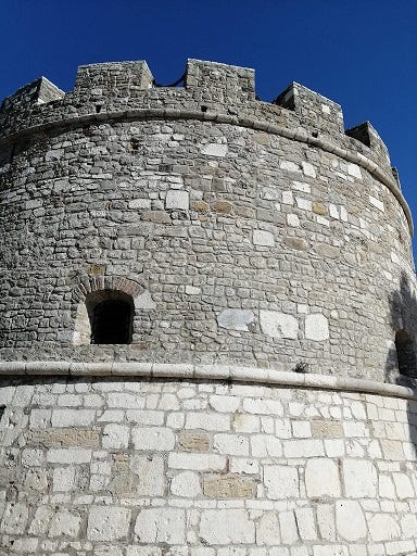 Foto 4 di 4